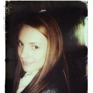 Meet your Posher, Ana